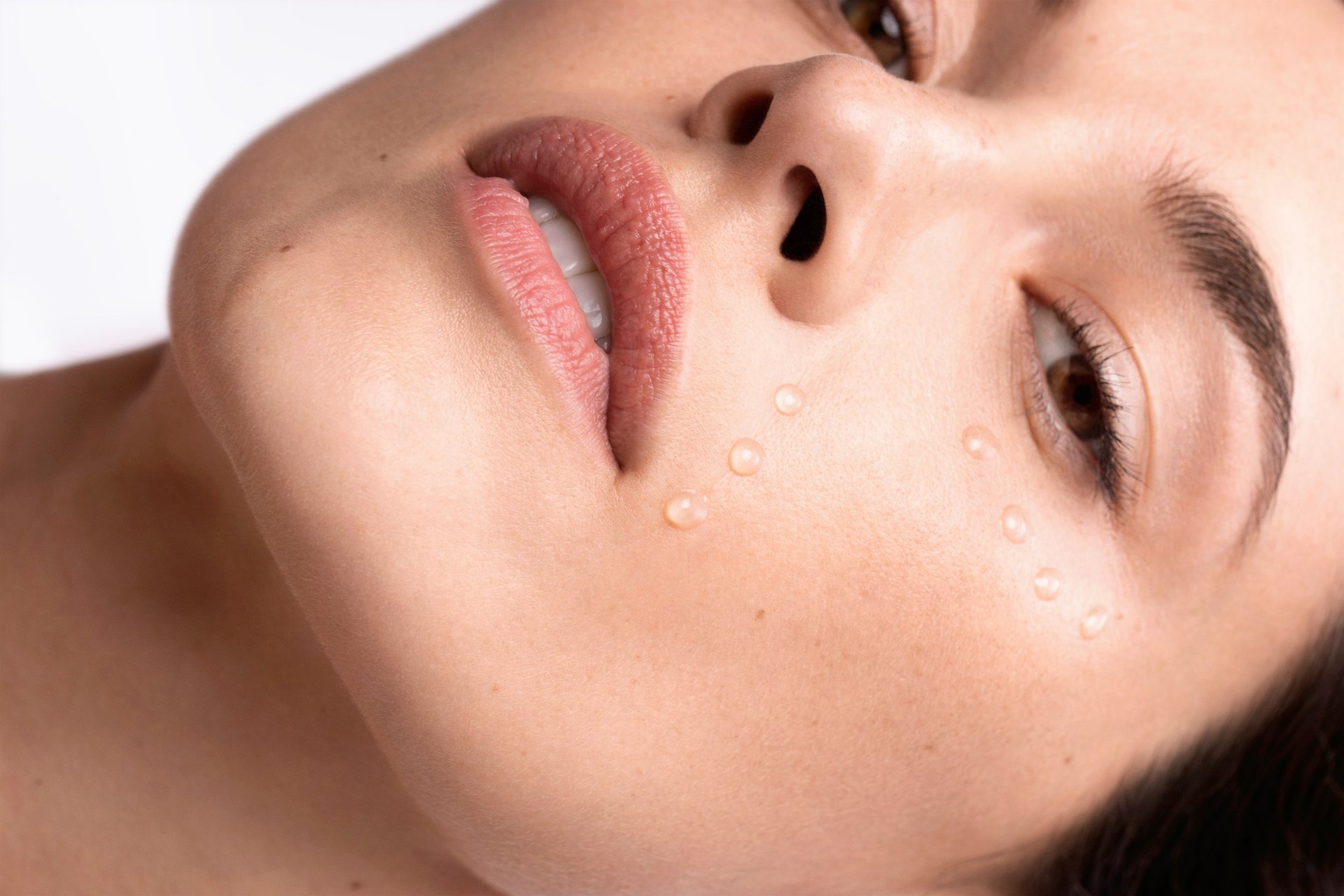 antirynkkräm-och-serum-som-tillägg-till-din-hudvårdsrutin